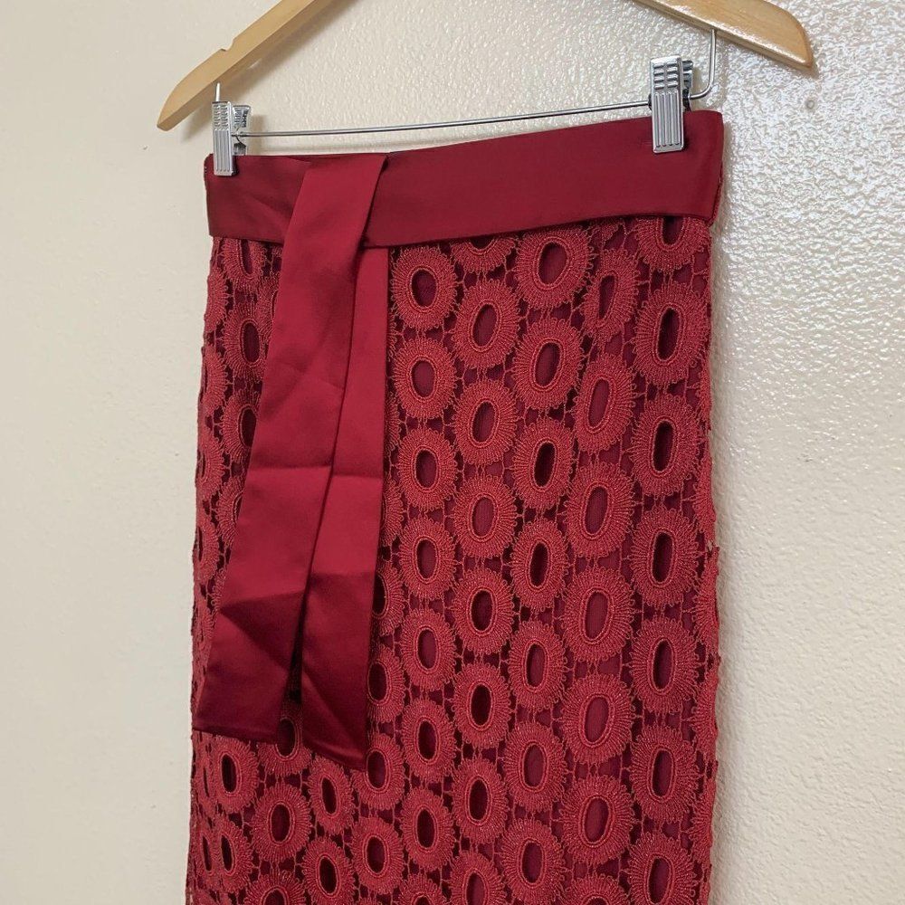 St. John Soutache Column Long Feminine Croquette Lace Maxi Skirt 4 Red Burgundy - Picture 4 of 14